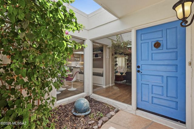 2854 W Magee Rd. Road, Tucson, AZ 85742