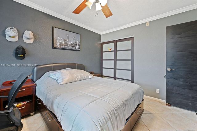 2768 S Carambola Cir S 403, Coconut Creek, FL 33066