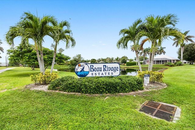 2375 NW Cove View, Stuart, FL 34994