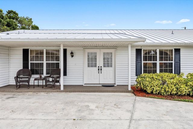 2375 NW Cove View, Stuart, FL 34994