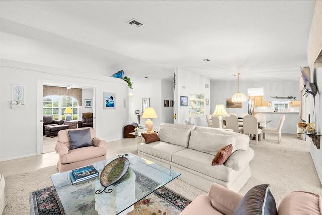 2375 NW Cove View, Stuart, FL 34994