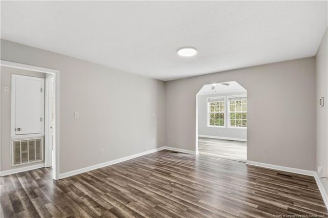 6813 Foxton Court, Fayetteville, NC 28304