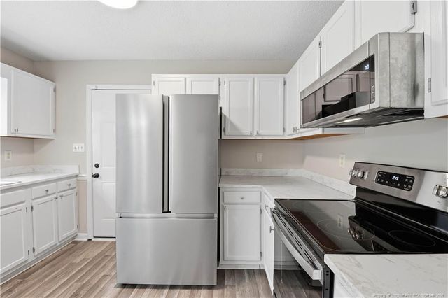 6813 Foxton Court, Fayetteville, NC 28304