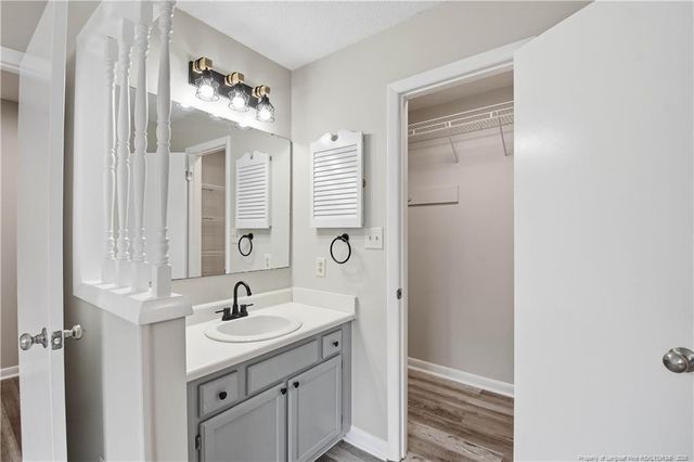 6813 Foxton Court, Fayetteville, NC 28304