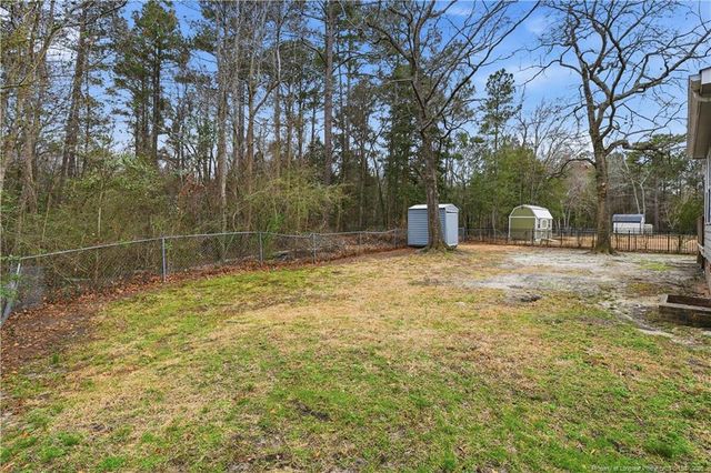 6813 Foxton Court, Fayetteville, NC 28304