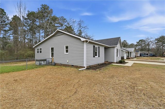 6813 Foxton Court, Fayetteville, NC 28304