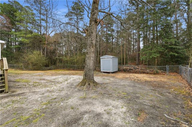 6813 Foxton Court, Fayetteville, NC 28304