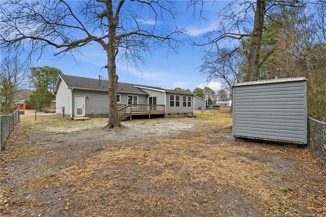 6813 Foxton Court, Fayetteville, NC 28304