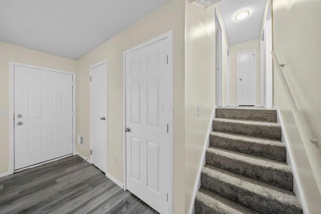 5407 Centner Lane, Columbus, OH 43232
