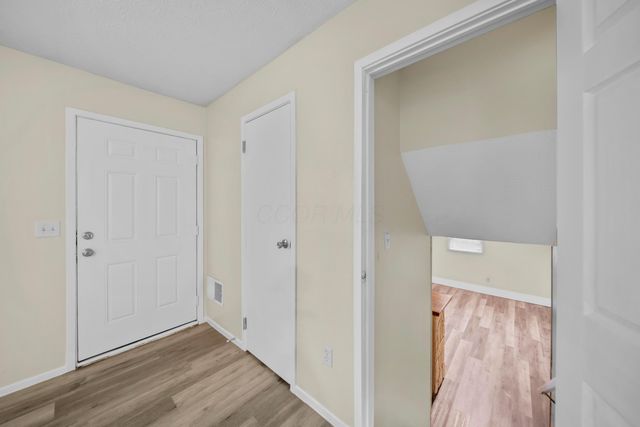 5407 Centner Lane, Columbus, OH 43232