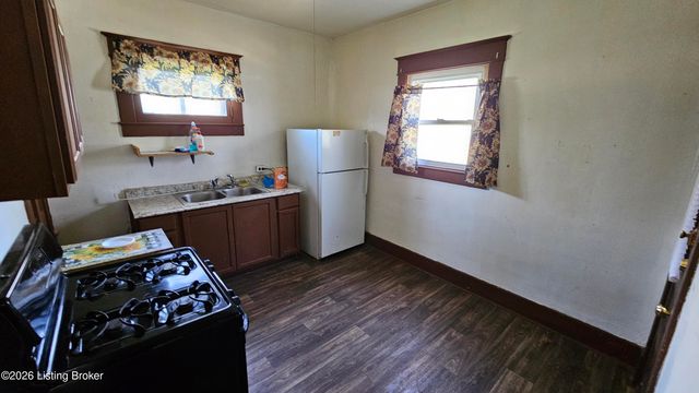 3415 W Muhammad Ali Blvd, Louisville, KY 40212