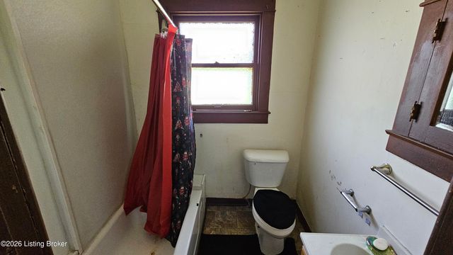 3415 W Muhammad Ali Blvd, Louisville, KY 40212