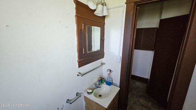 3415 W Muhammad Ali Blvd, Louisville, KY 40212