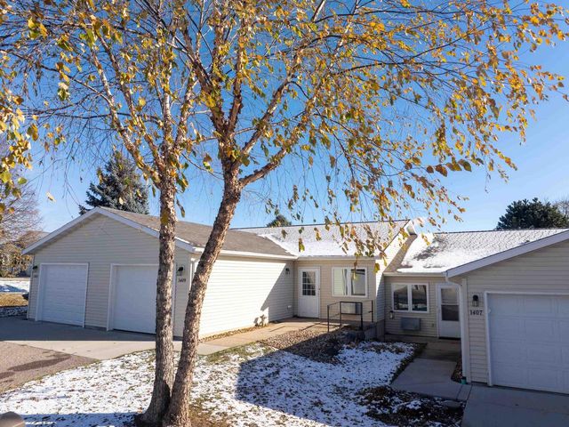 1409 15th Street, Baraboo, WI 53913