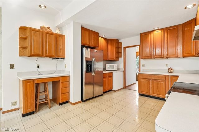 10312 W River, Columbia Station, OH 44028