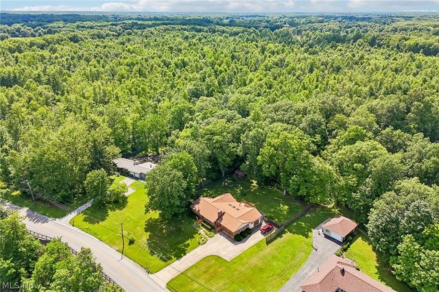 10312 W River, Columbia Station, OH 44028