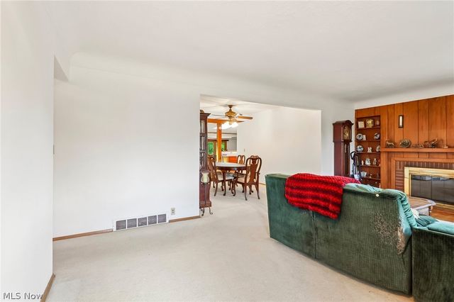 10312 W River, Columbia Station, OH 44028
