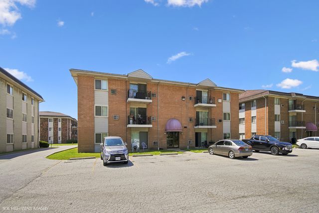 1900 Canal Street 1B, Blue Island, IL 60406