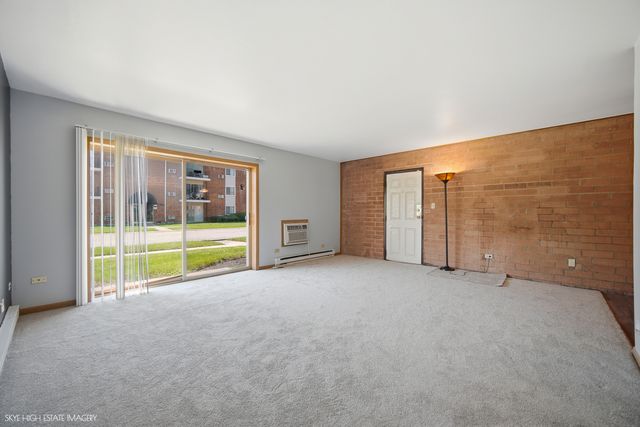 1900 Canal Street 1B, Blue Island, IL 60406