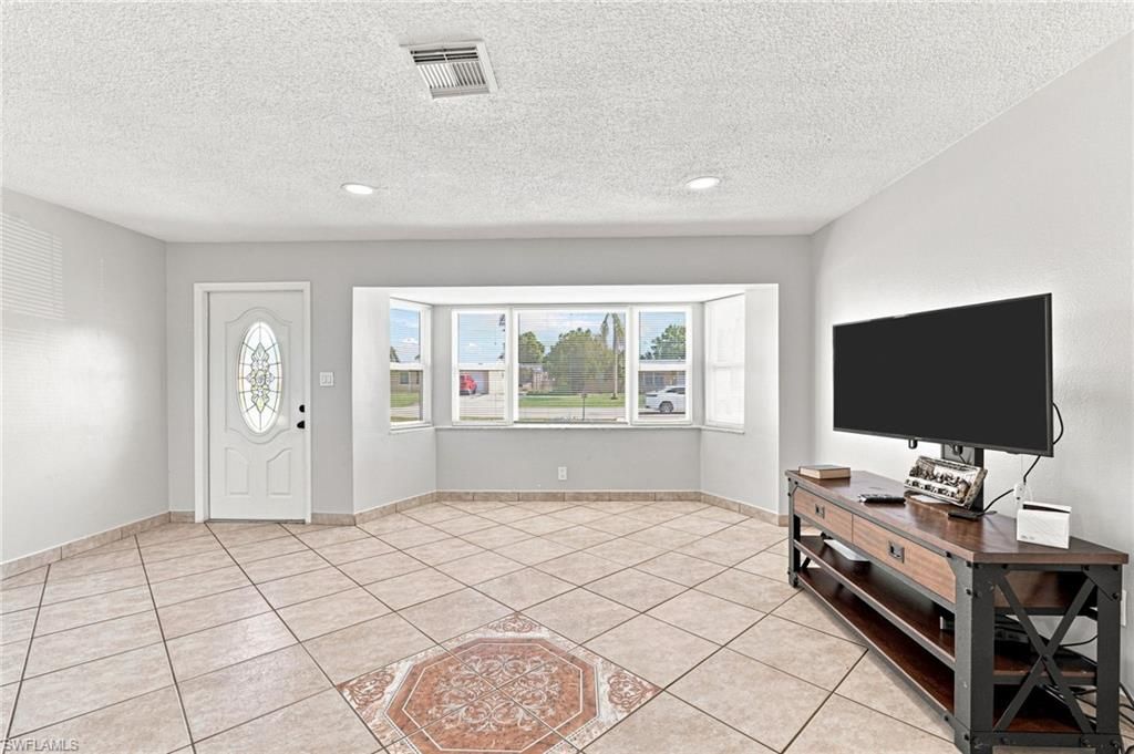 18186 Iris RD, FORT MYERS, FL 33967 — photo 3