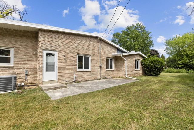 18345 Ashlea DRIVE, Brookfield, WI 53045