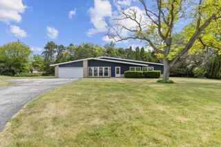 18345 Ashlea DRIVE, Brookfield, WI 53045