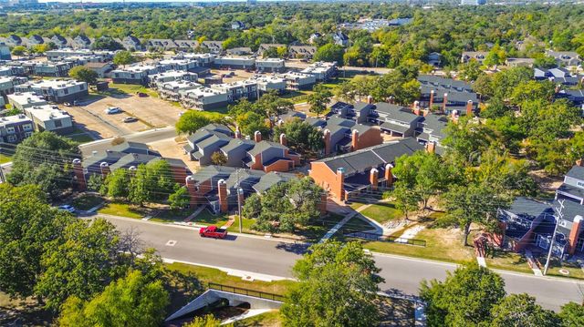 1501 Stallings Drive 73, College Station, TX 77840