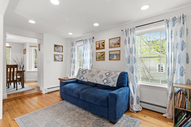 229 Highland St, Hamilton, MA 01982