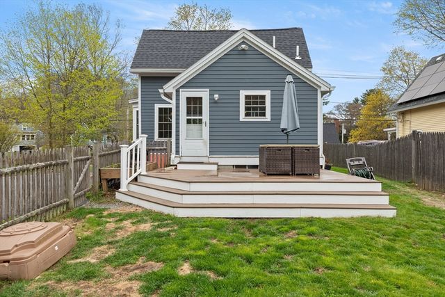 229 Highland St, Hamilton, MA 01982