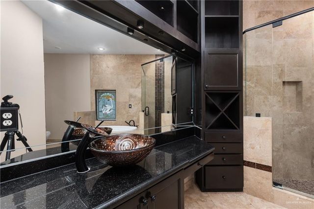 2712 Cornell Avenue, Mcallen, TX 78504