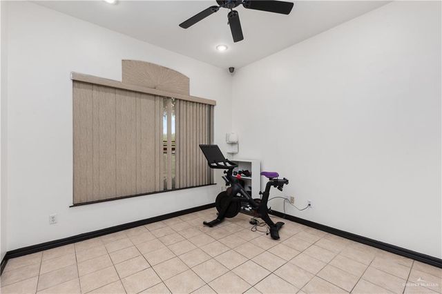 2712 Cornell Avenue, Mcallen, TX 78504
