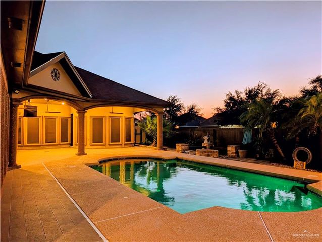 2712 Cornell Avenue, Mcallen, TX 78504