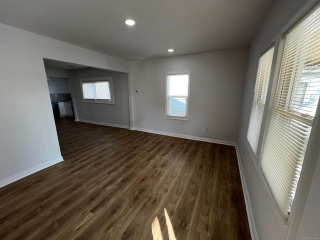 17891 Birmingham St Street, Roseville, MI 48066