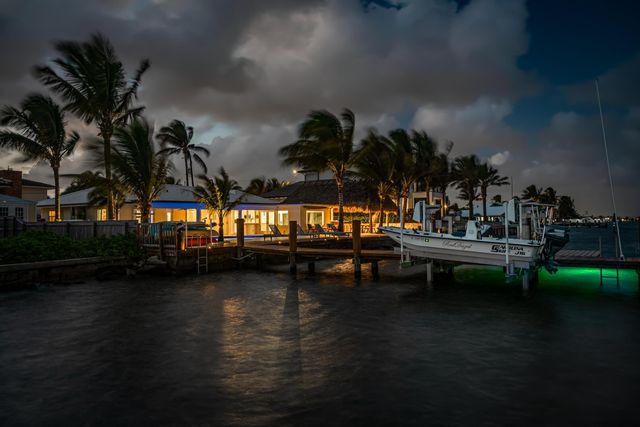 844 East Drive, Boynton Beach, FL 33435