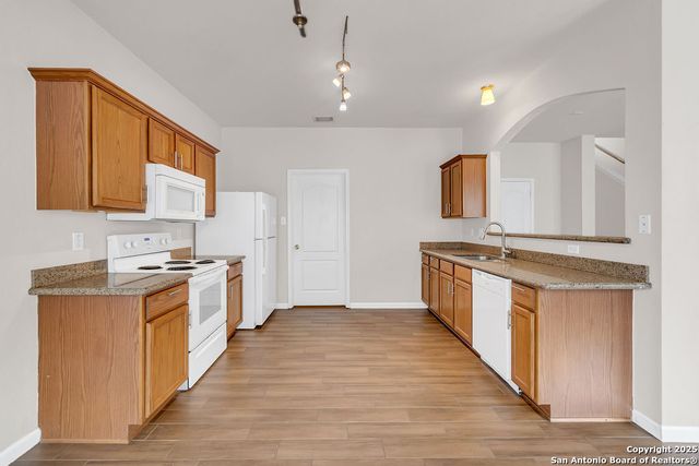 791 Sycamore Moon, San Antonio, TX 78216