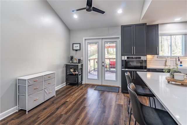 427 Arbour Run, Suwanee, GA 30024