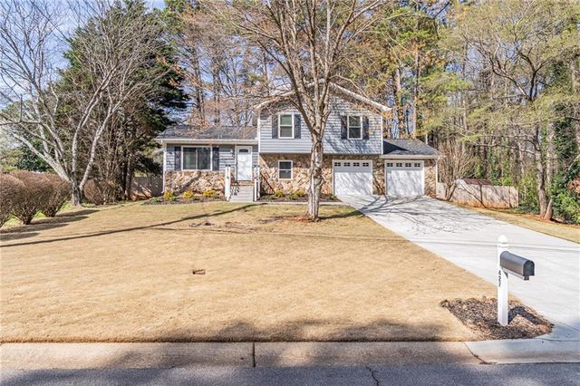 427 Arbour Run, Suwanee, GA 30024