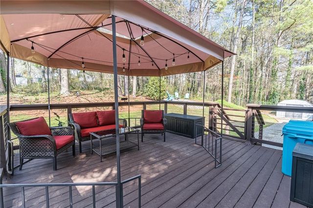 427 Arbour Run, Suwanee, GA 30024