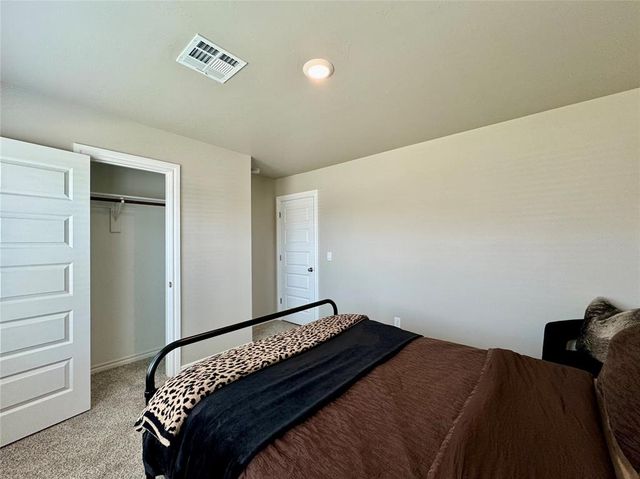 2800 Stormy Street, Yukon, OK 73099