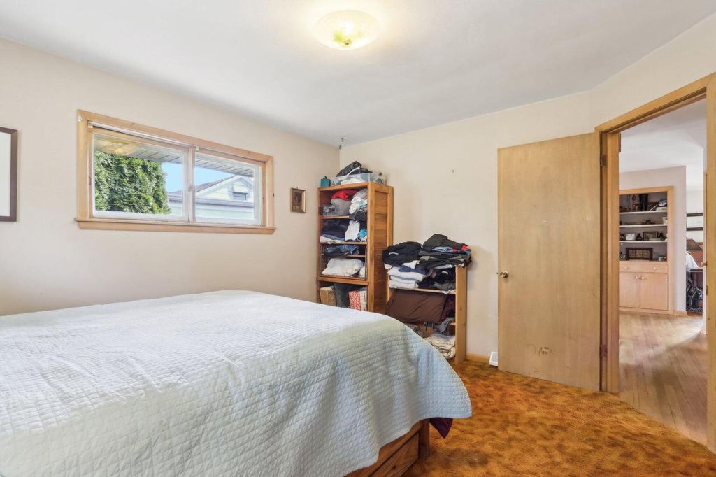 property-img