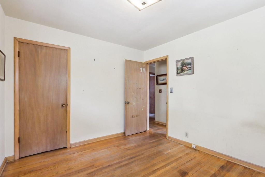 property-img
