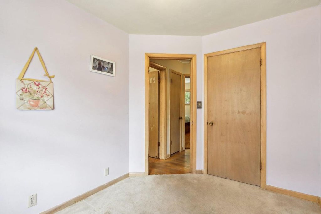 property-img