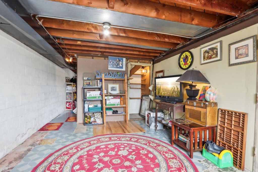 property-img