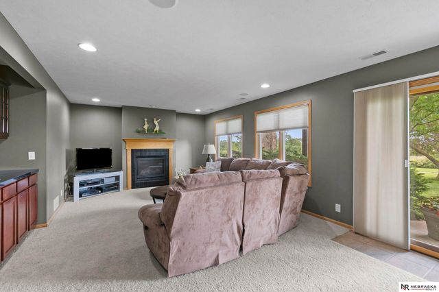 4912 Woodland Hills Drive, Eagle, NE 68347