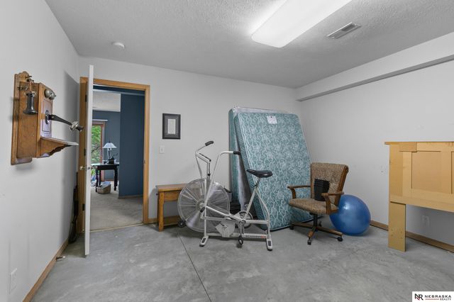 4912 Woodland Hills Drive, Eagle, NE 68347