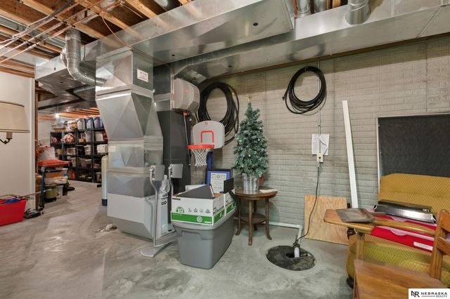 4912 Woodland Hills Drive, Eagle, NE 68347