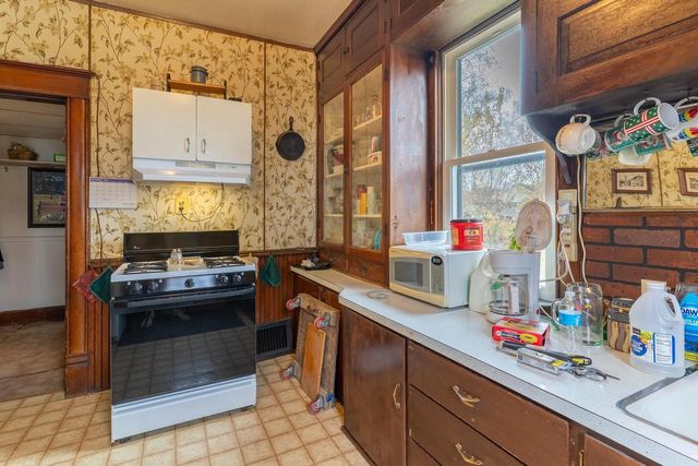 324 S ROOSEVELT STREET, Green Bay, WI 54301