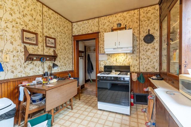 324 S ROOSEVELT STREET, Green Bay, WI 54301