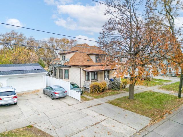 324 S ROOSEVELT STREET, Green Bay, WI 54301