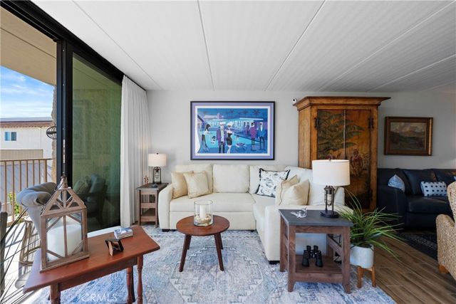 405 Avenida Granada 212, San Clemente, CA 92672
